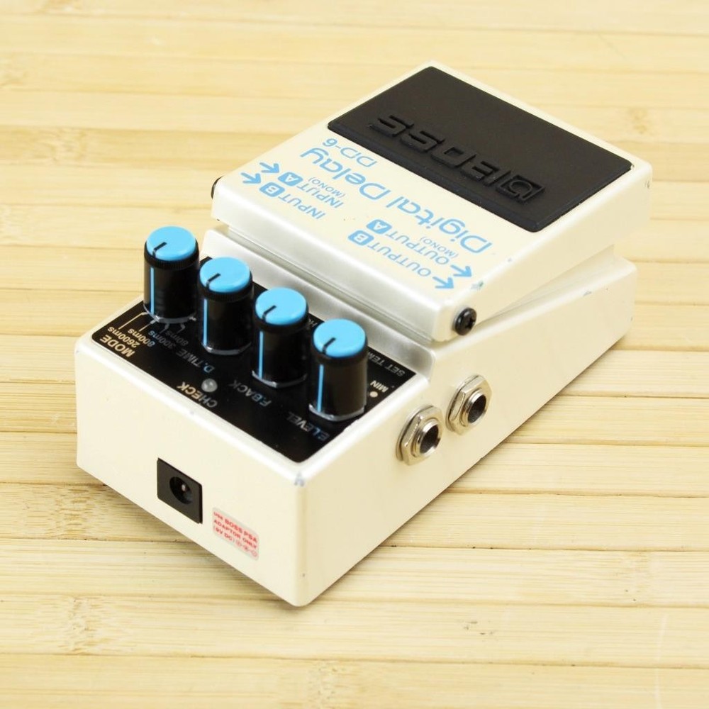 Boss DD6 Digital Delay Guitar Effect Pedal