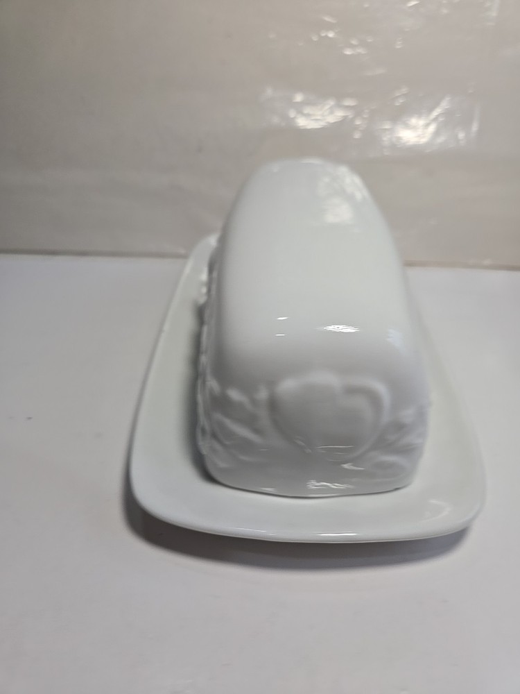 GIBSON DESIGNS Covered Butter Dish with Lid Embossed Fruit White Ceramic