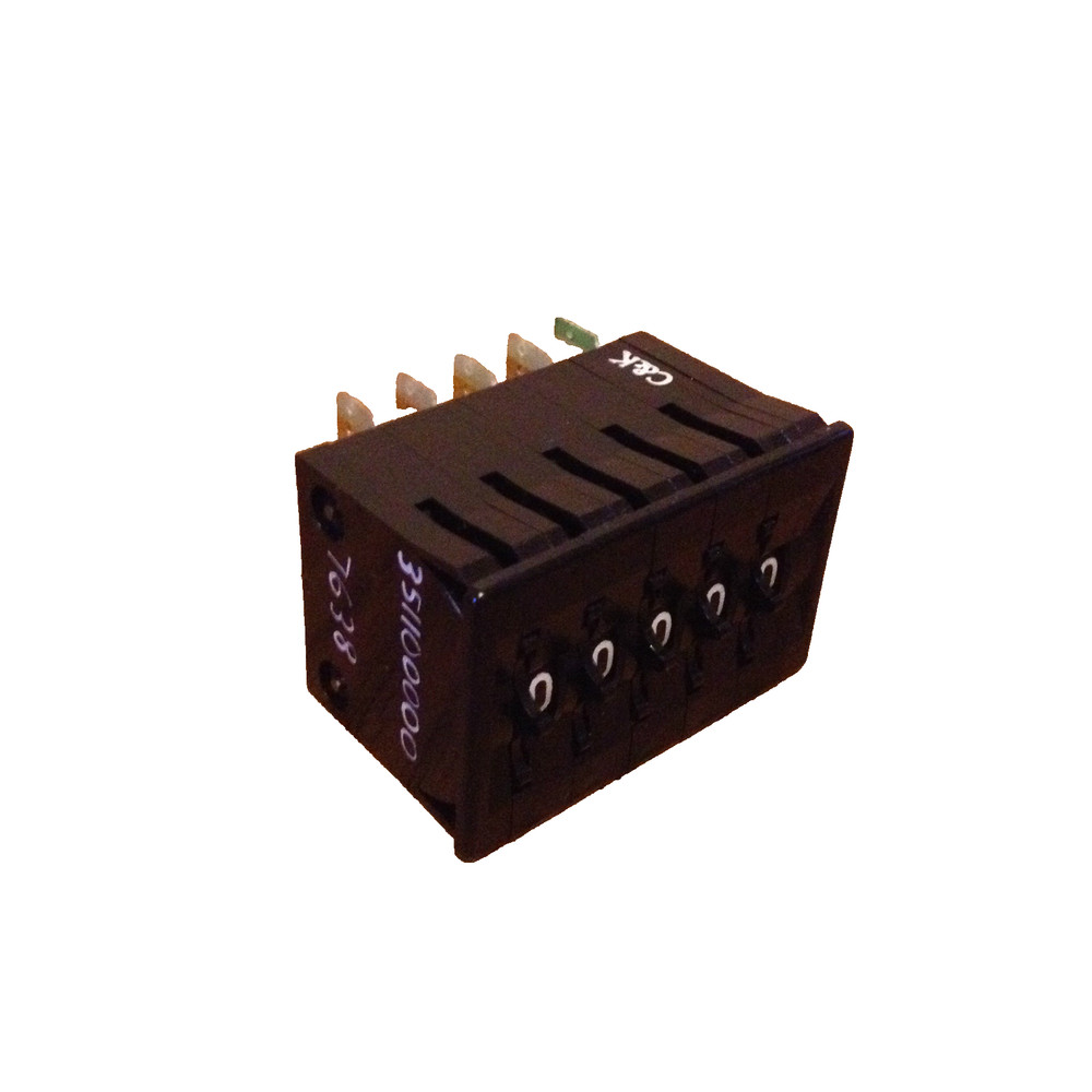 C&K 3511/7638  5 DIGIT COUNTER (NEW)