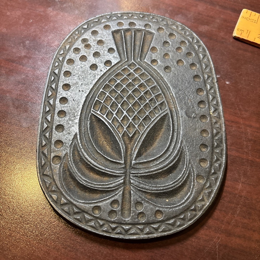 Cast Iron Pineapple Cookie Mold