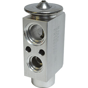 Expansion Valve  UAC  EX10672C