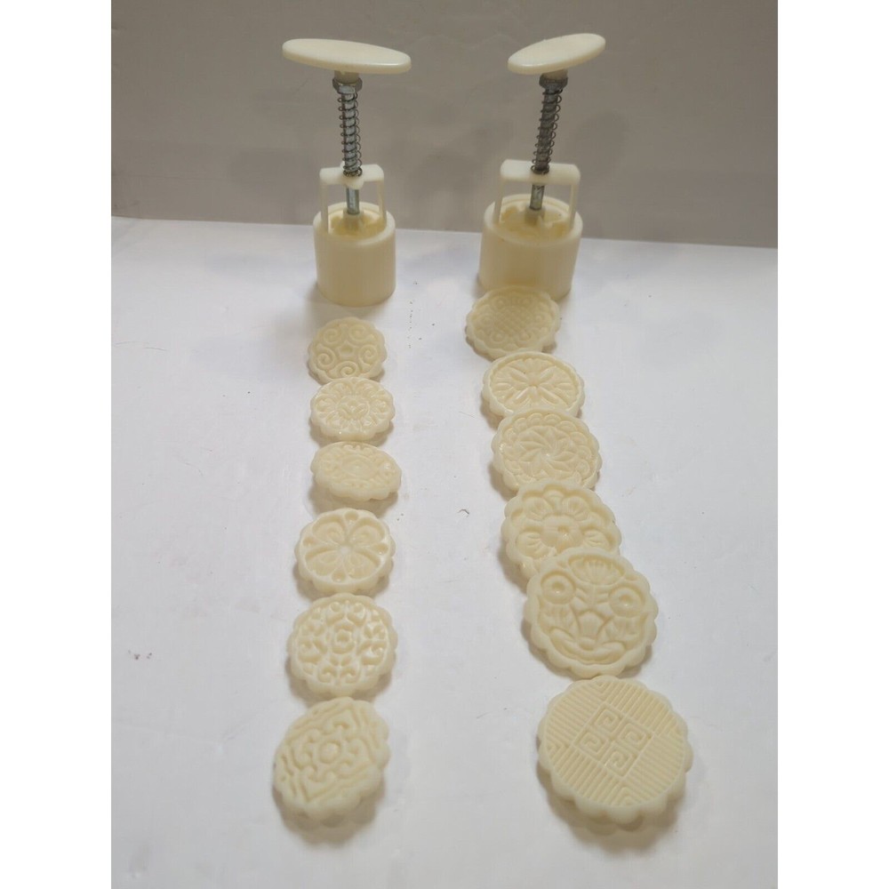 14PCS Bath Bomb Mold Set Includes2pcs Bath Bombs Press and12pcsDifferent Pattern