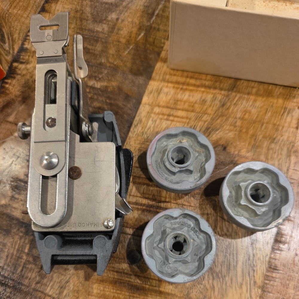 Singer Automatic Zigzagger Sewing Machine Attachment