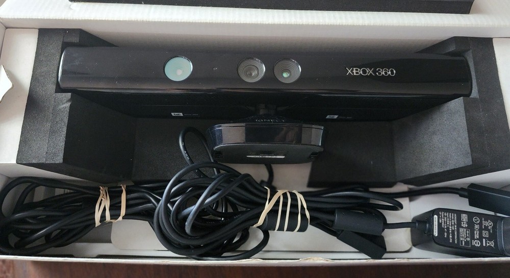 Microsoft KINECT Motion Sensing Gaming Controller Sensor For Xbox 360 EUC