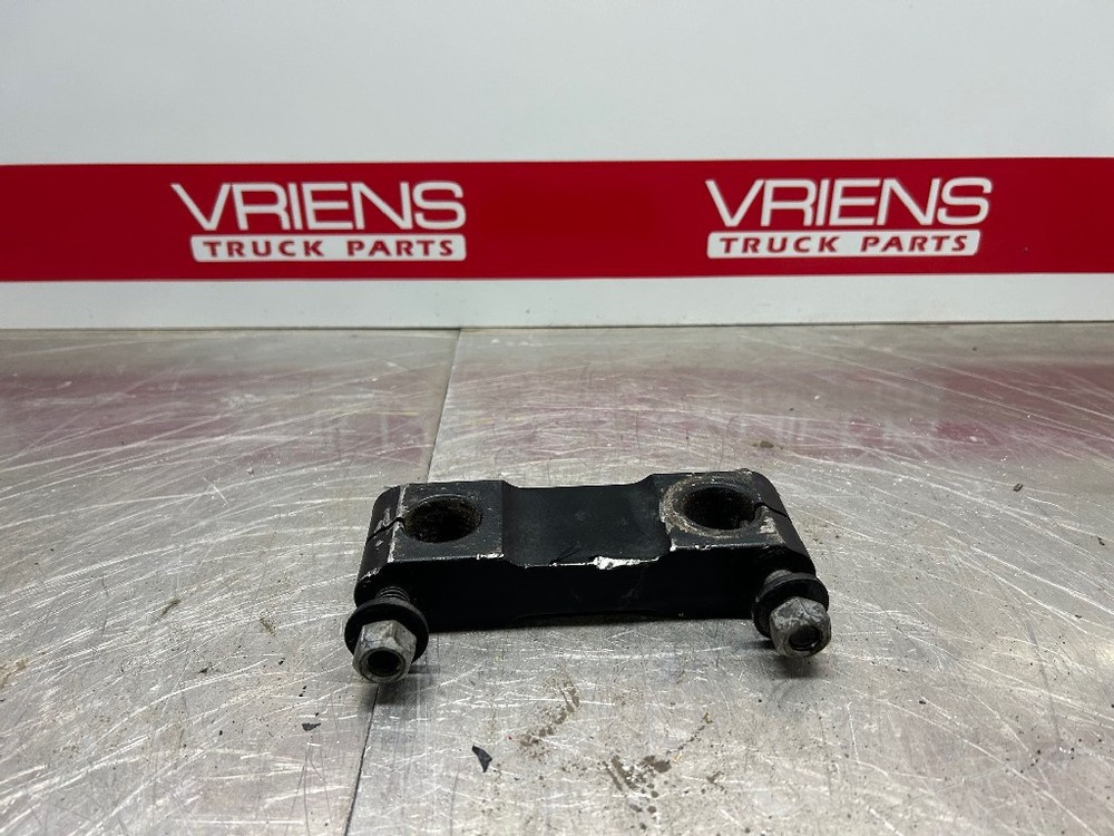 PETERBILT LINK-SHACKLE B20-1007