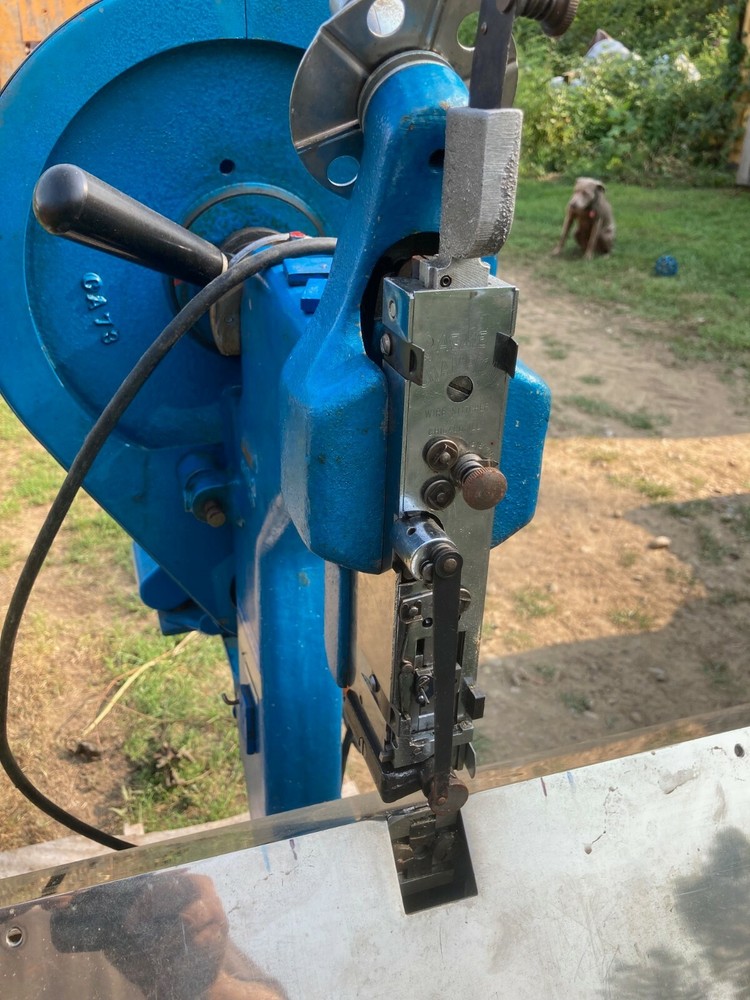 INTERLAKE STAPLER BINDER nice condition