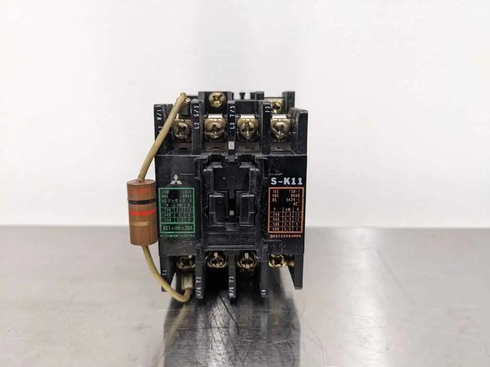 Mitsubishi S-K11 Contactor Relay