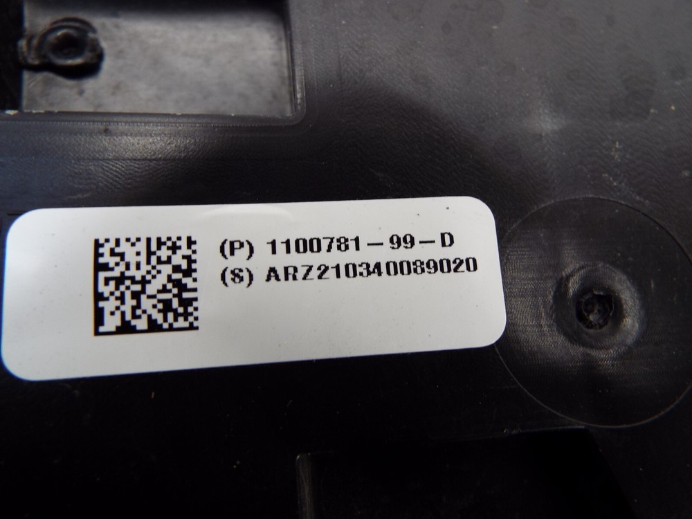 Tesla Model 3 Right Passenger Door Reflector
