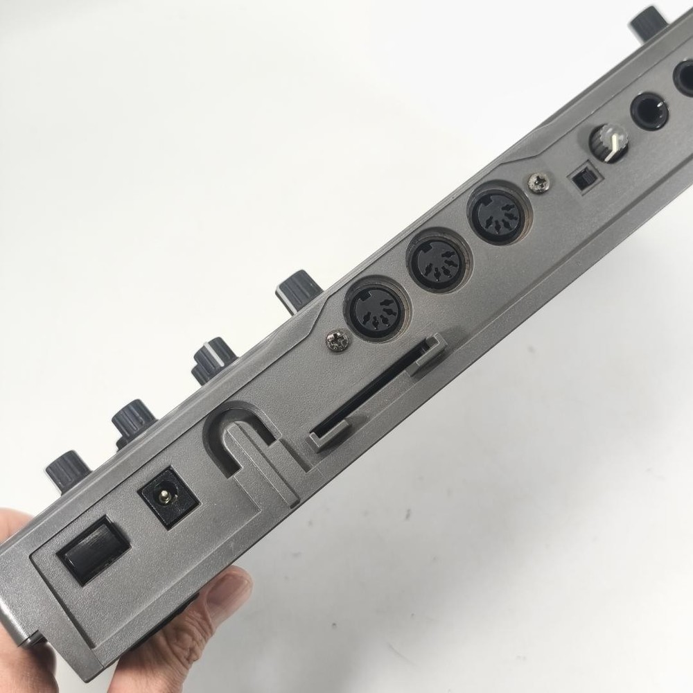 KORG ES-1 Sampler Synth Sequencer #0001