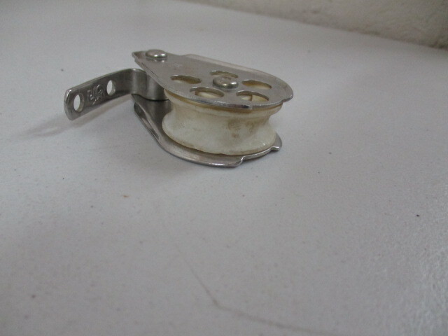 Schaefer Block with Swivel Deck Mount