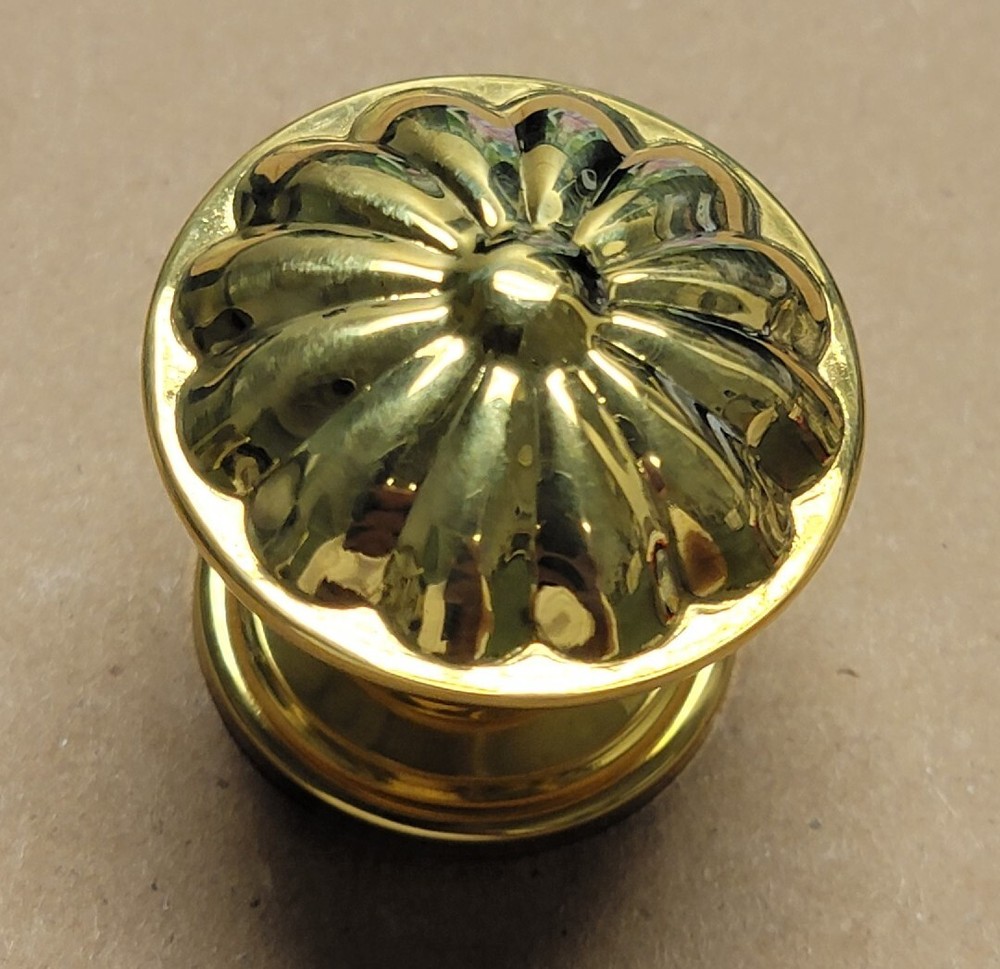 NOS Solid Brass 1.5" HERITAGE ROUND Knob With Escutcheon