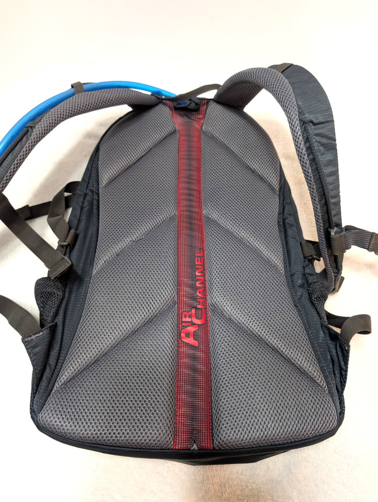 Camelbak Cloud Walker 18 Hiking Backpack 70 oz Hydration Pack Dark Grey Red