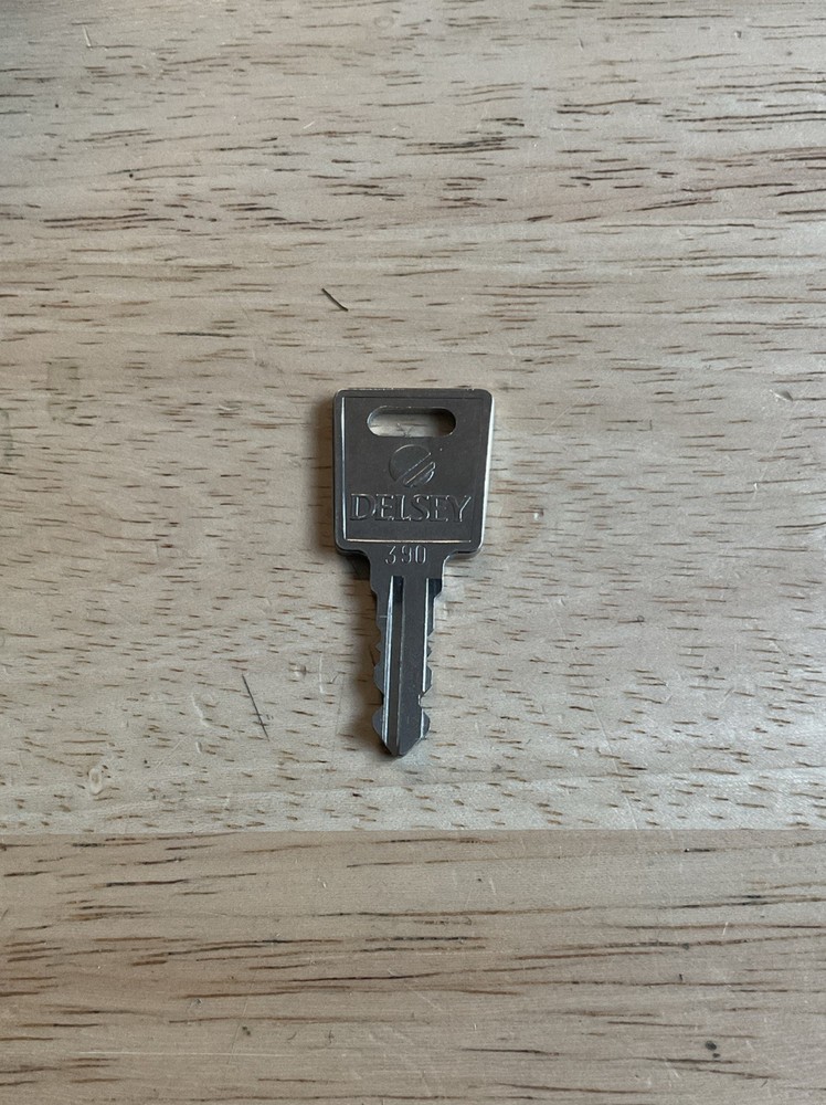 Delsey Key # 390