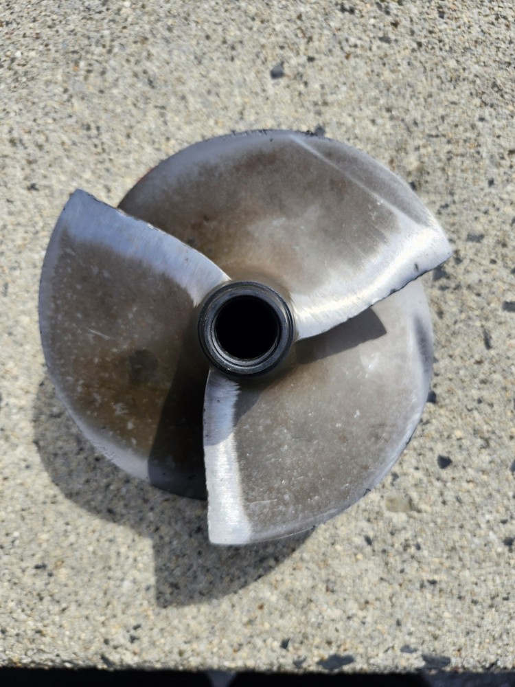 2000-2003 seadoo used prop # 204160136
