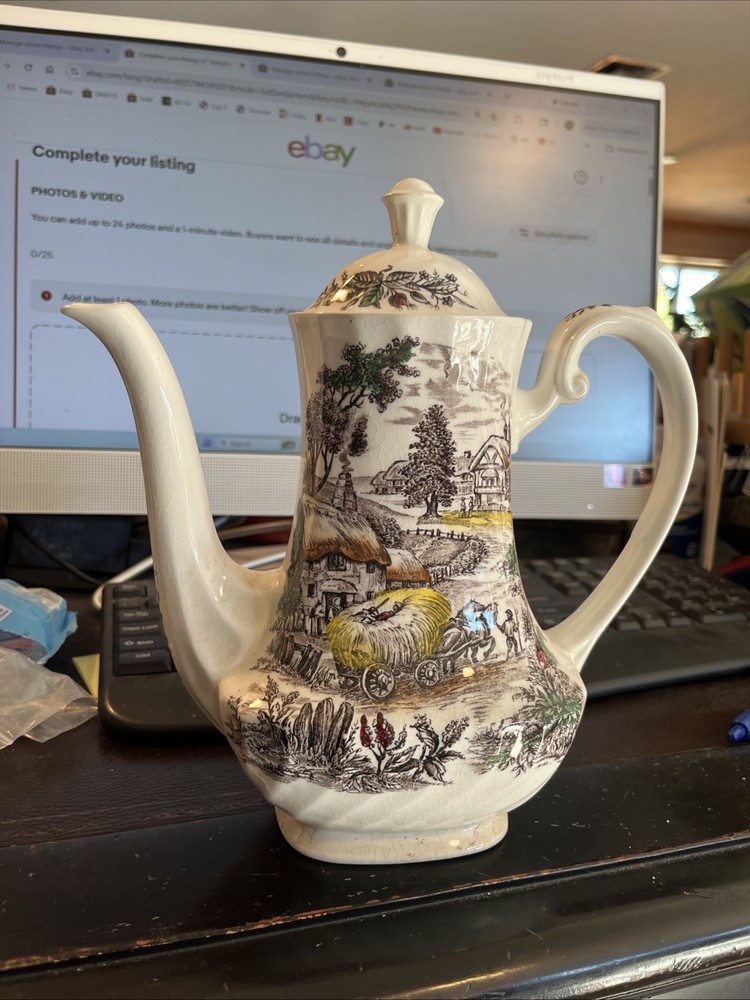 9" Yorkshire scenic coffeepot