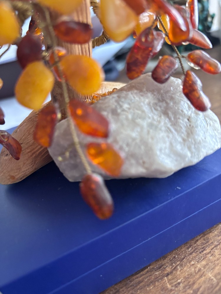 AMBER,TREE,BRASS,QUARTZ