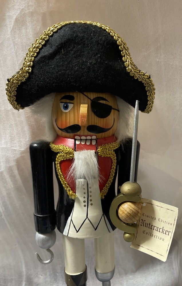 PIRATE NUTCRACKER UNIQUE 15" CHRISTMAS DECORATION
