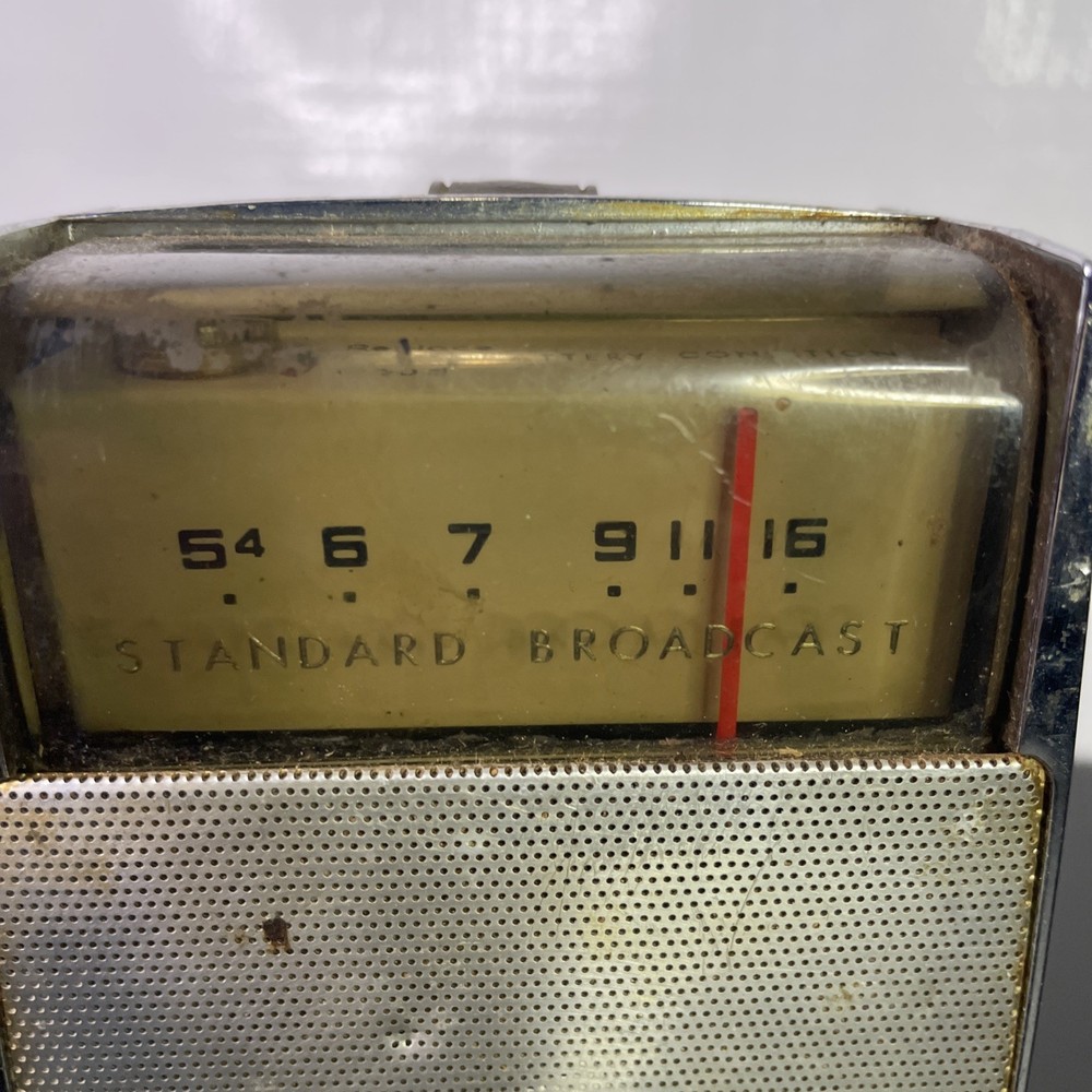 sears solid state transistor radio
