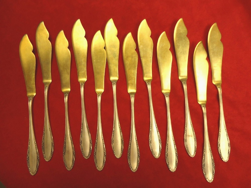 12 German 800 Silver Fish Knives (#2232)