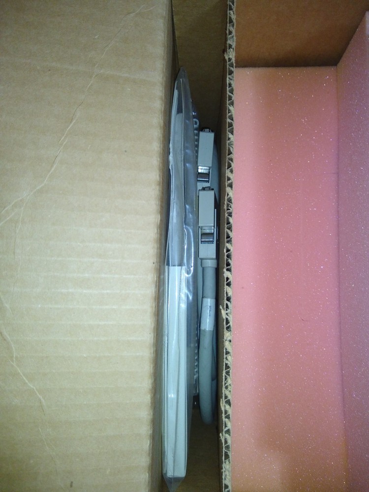 National Instruments SCXI-1000 Mainframe with SCXI-1141 Module Original Box