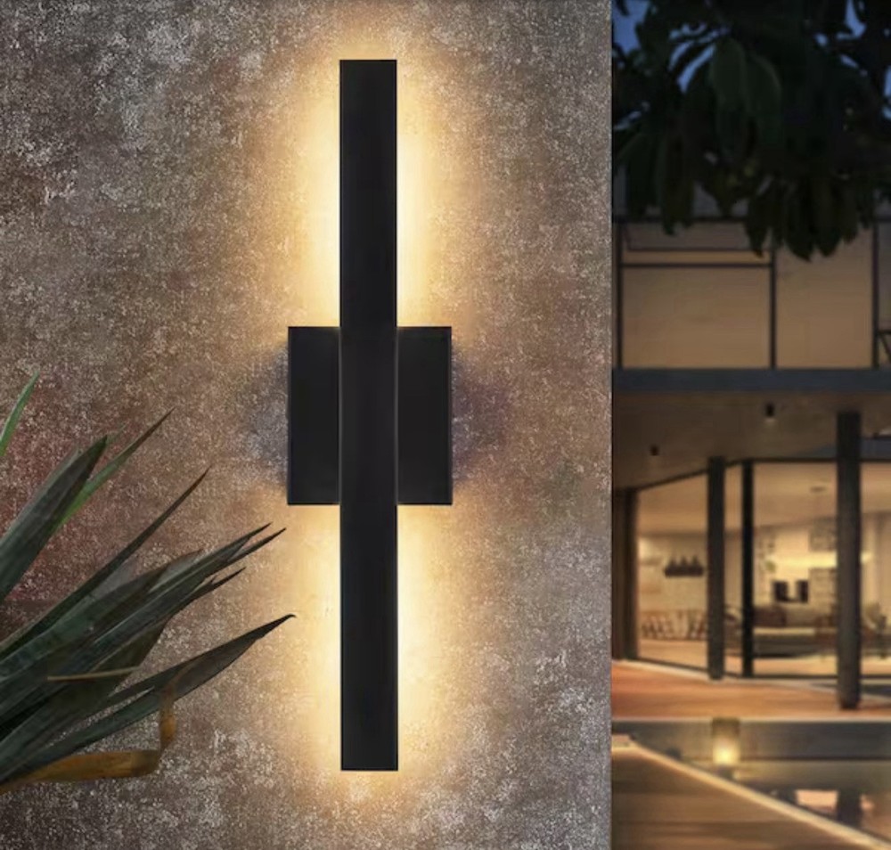 RRTYO Edith 20 in Black Modern Linear Integrated LED Wall Light Sconce