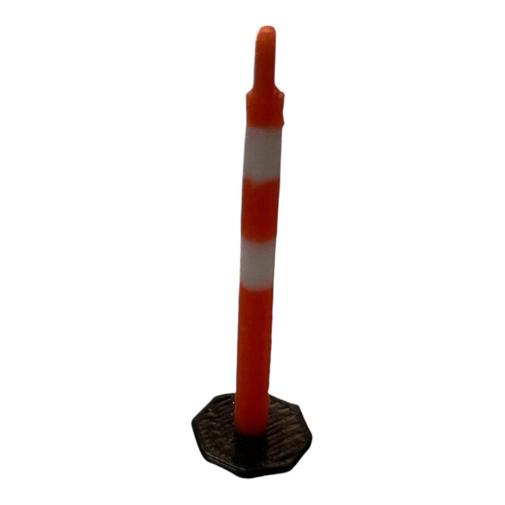 1/50 Scale Traffic Delineators *24 Pack* White Bands