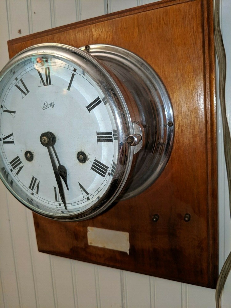 Schatz Mariner Nautical Maritime clock Presentation