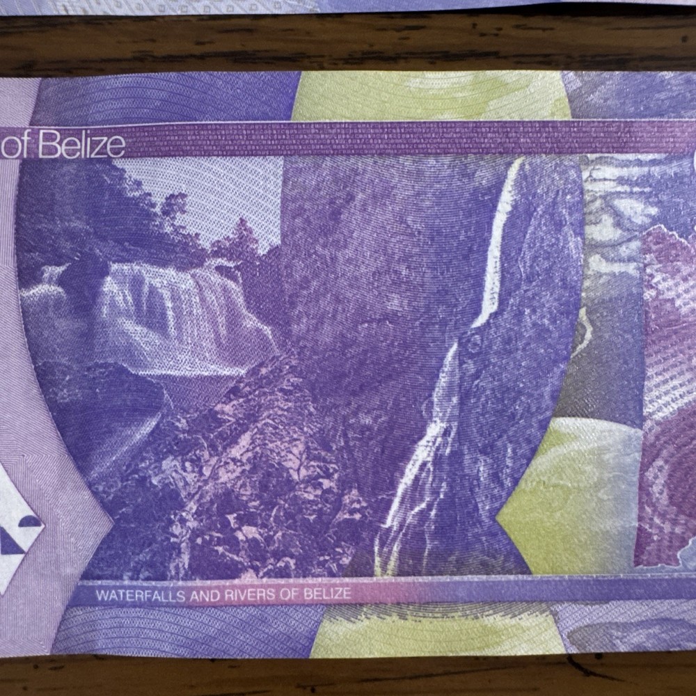 Belize 2 Dollars 2025 UNC Note Prefix: FB