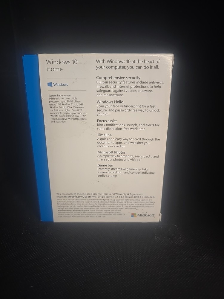 Microsoft Windows 10 Home USB Flash Drive