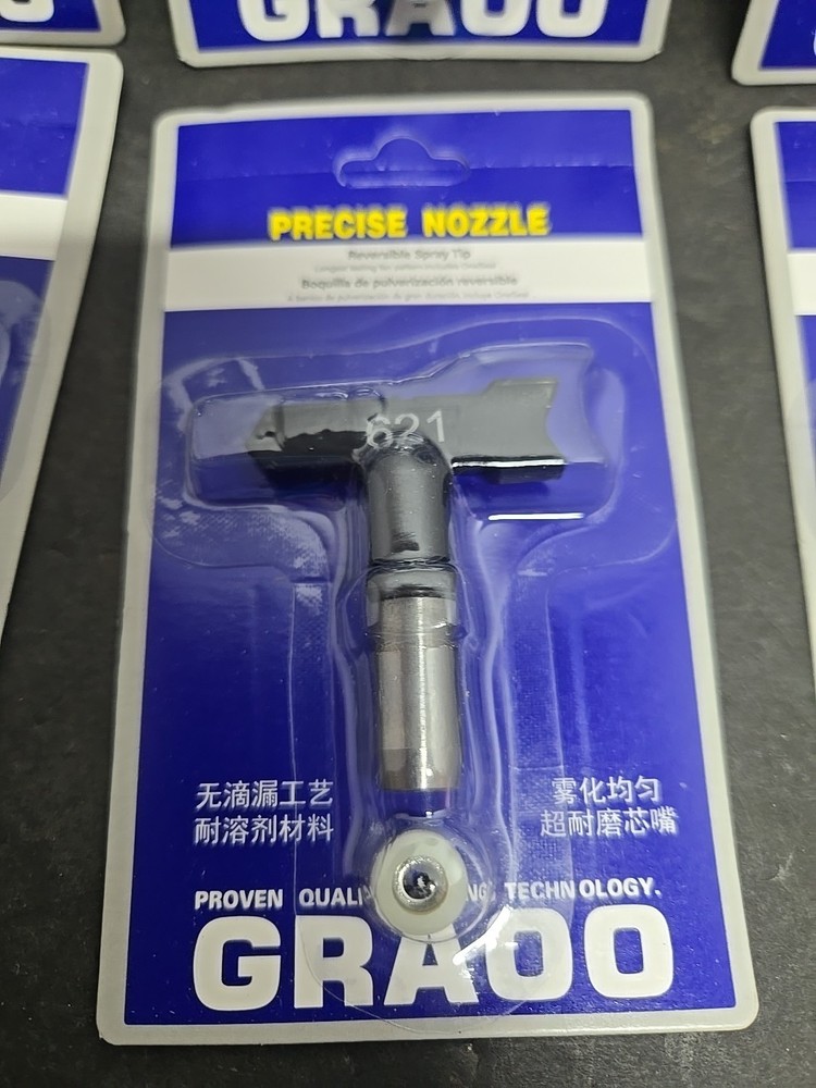 Bundle Of 12 Graoo Precise Spray Nozzles And One Tip Guard