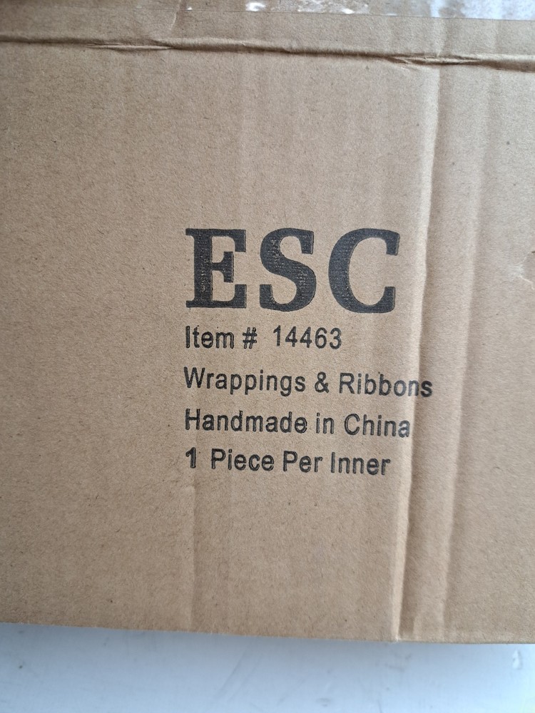 ESC Lori Mitchell Figurine Wrapping & Ribbons #14463