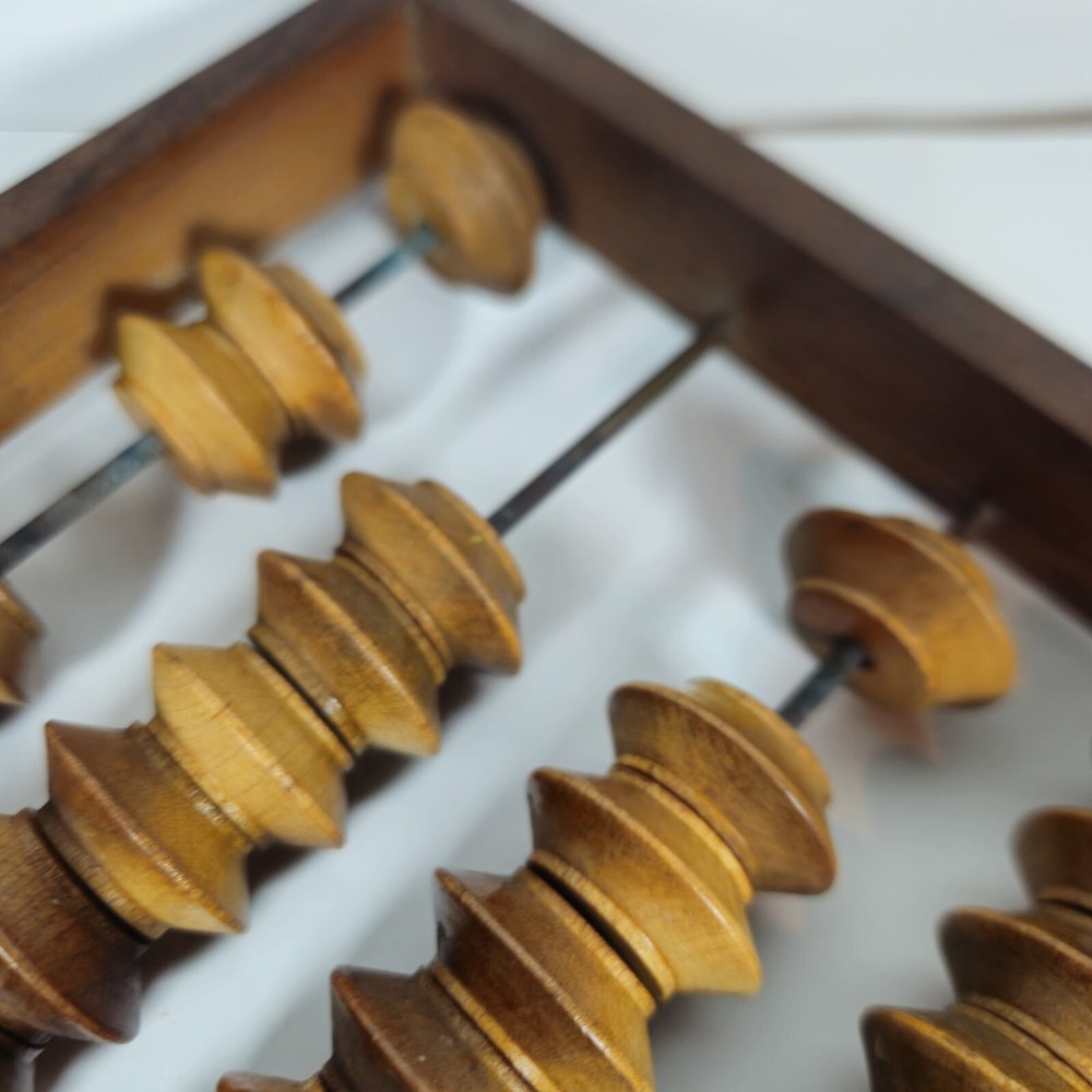 Abacus Edmund Scientific Co (H)