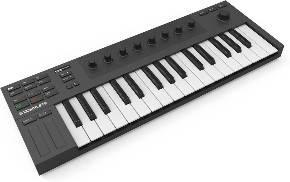 Compact 32-Key Controller for Music Production