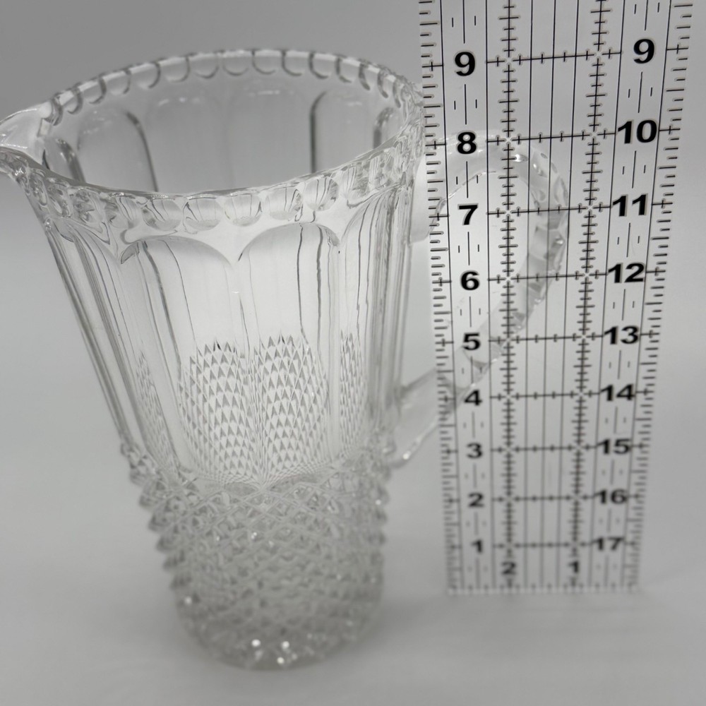 US Glass No. 15028 pattern, often referred to as "Loop and Dewdrop"