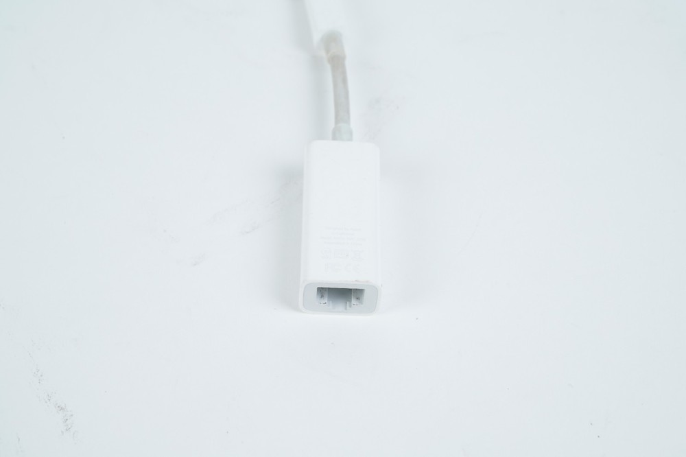Apple A1433 Thunderbolt to Gigabit Ethernet Adapter