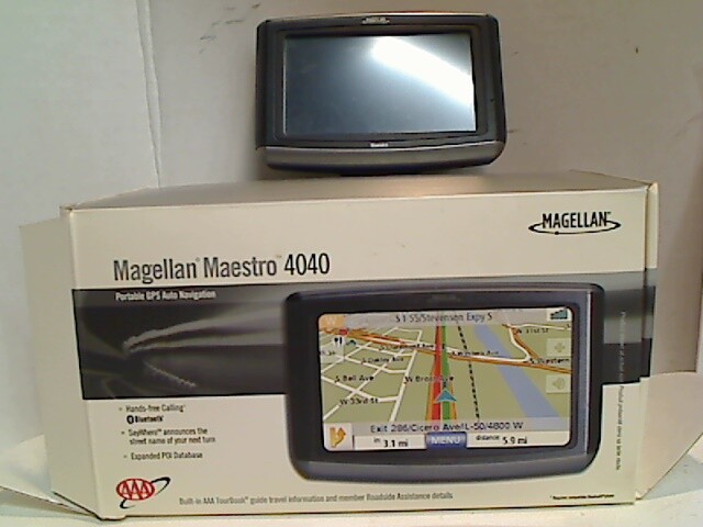 MAGELLAN PORTABLE GPS AUTO NAVIGATION MAESTRO 4040