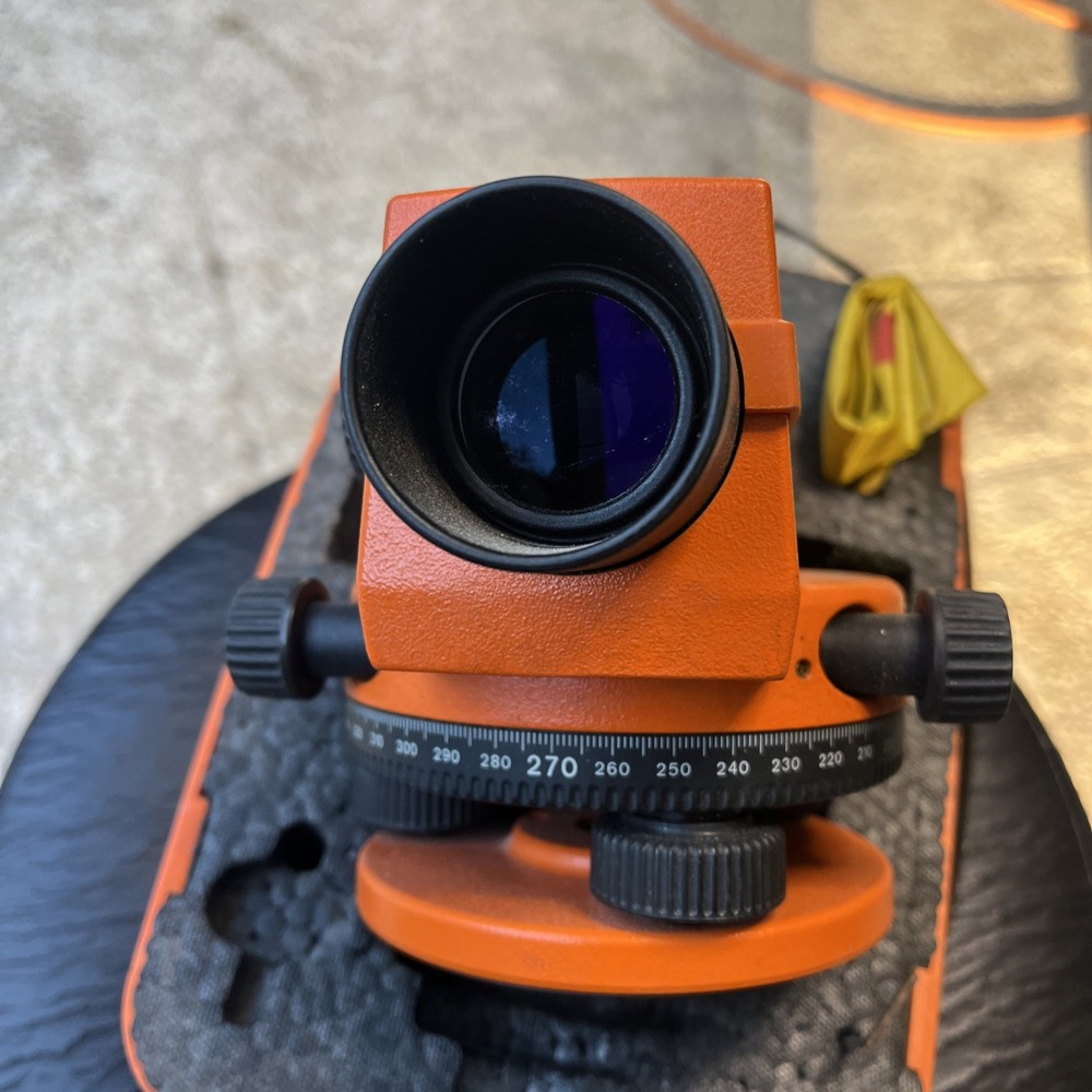 Automatic Level Leica - Wild NA20