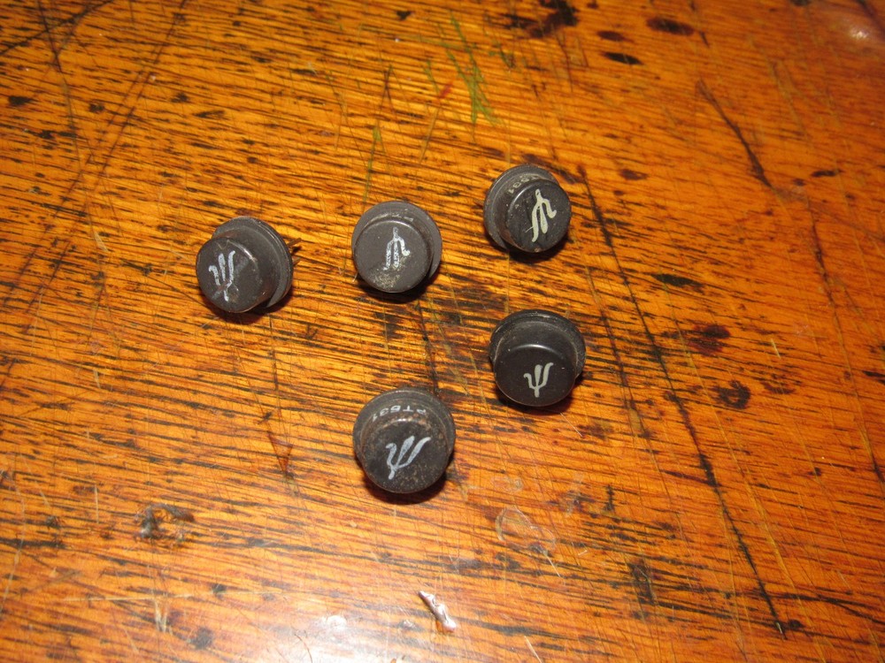 5 PT531 TRANSISTORS CIRCA EARLY TO MID 60'S UNTESTED UNUSED
