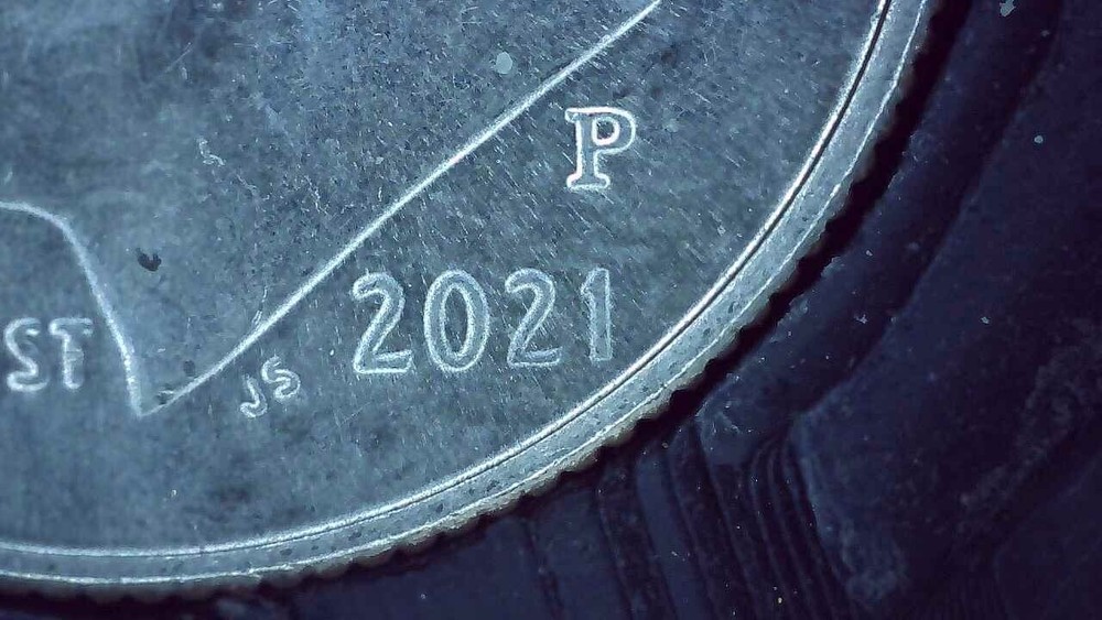 2021 P Dime error multiple die chips and misaligned die