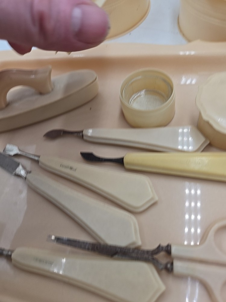 When Backlite Celiod vanity set