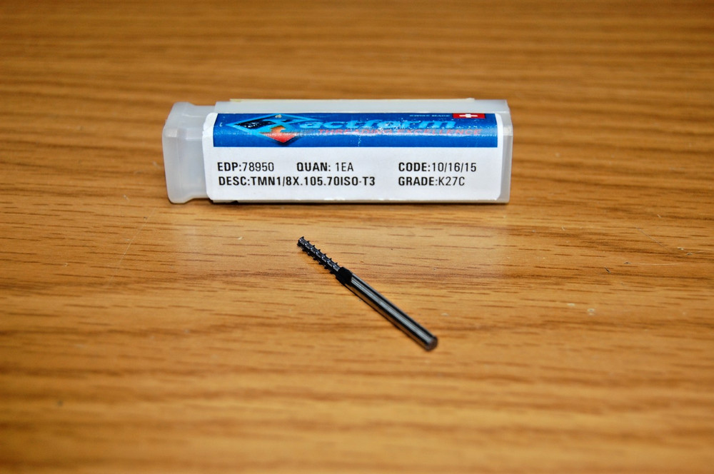THREAD MILL 1/8" x .105 STRAIGHT FL SOLID CARBIDE XACTFORM# 78950