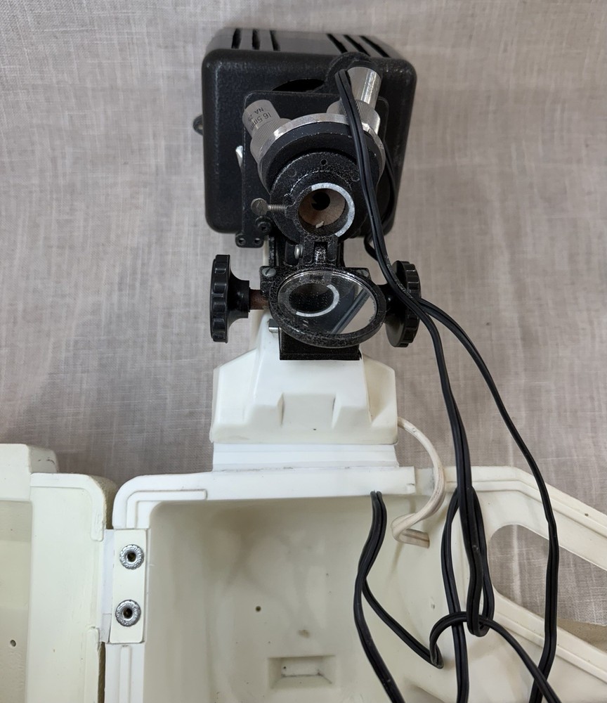 Bioscope Manufacturing Model 500 Microprojector In Case - Lights Up