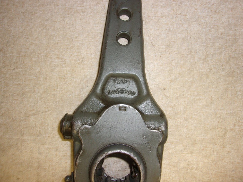 Bendix Slack Adjuster 240078F *FREE SHIPPING*