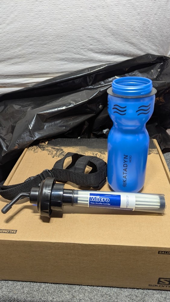 Katadyn Micro Microfilter Bottle with MICROFILTER BLUE | Never Used