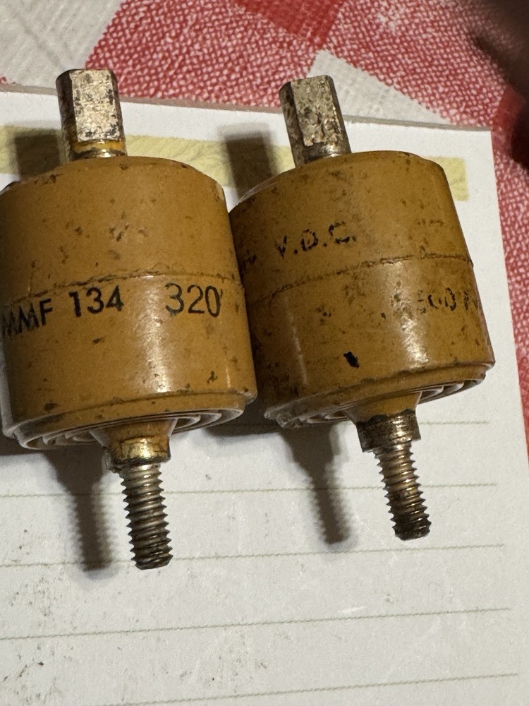 Centralab Capacitor 500MMF 20kVDC Very Old   $3.99 For Pair