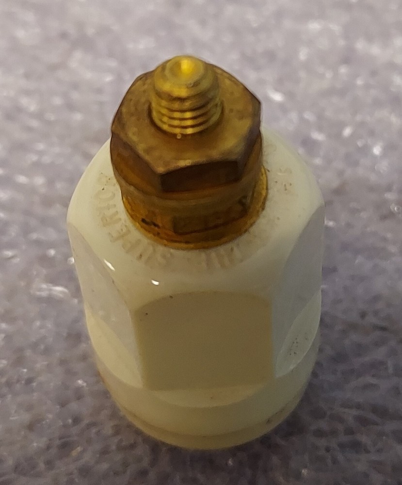 '1 PIECE' - PN# RS25GWT - SUPERIOR / SUPERCON - SOCKET RECEPTACLE WHITE 25AMP