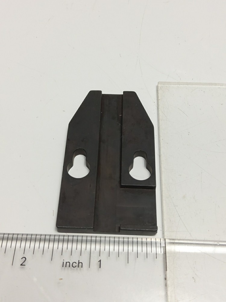 BEA GUIDE PLATE 2010079020 (NOS)