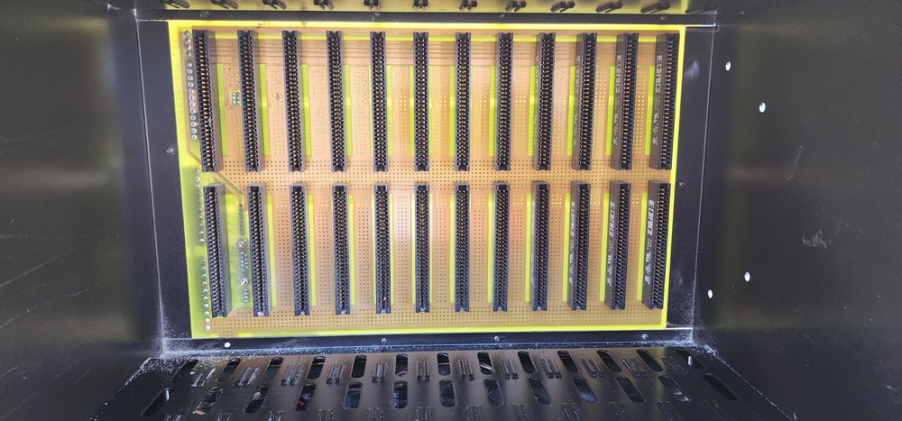 BOGEN MULTICOM-2000 CONTROLLER WITH 1 CARD