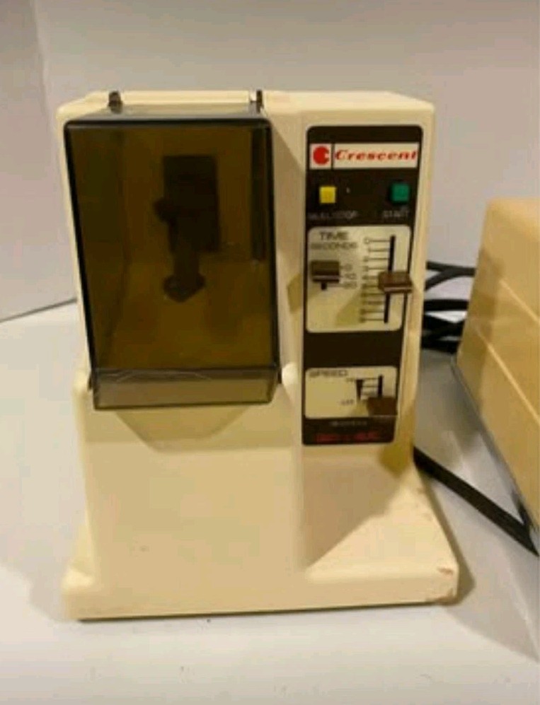 Crescent WIG-L-BUG Dental Amalgamator Mixer S-2000