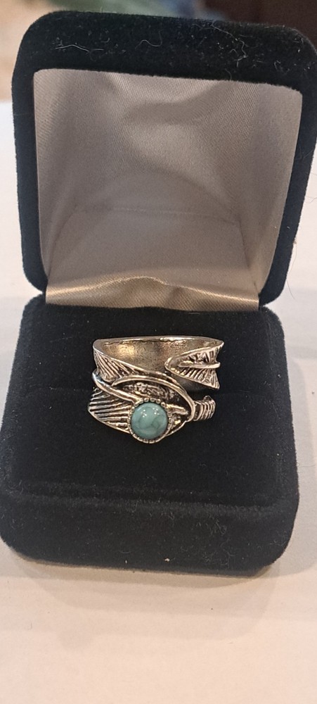 Turquoise bracelet and ring size 6 1/2